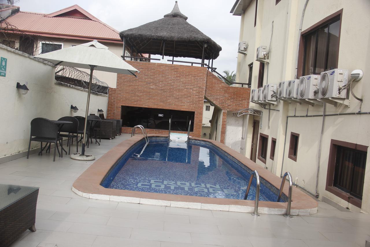 Crown Cottage Hotel Ikeja Exterior photo